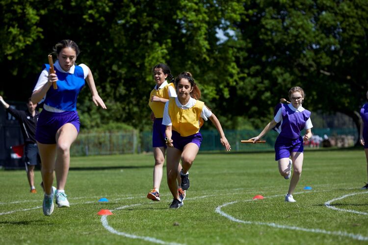 Athletics girls chislehurst sidcup 2018 671 resized